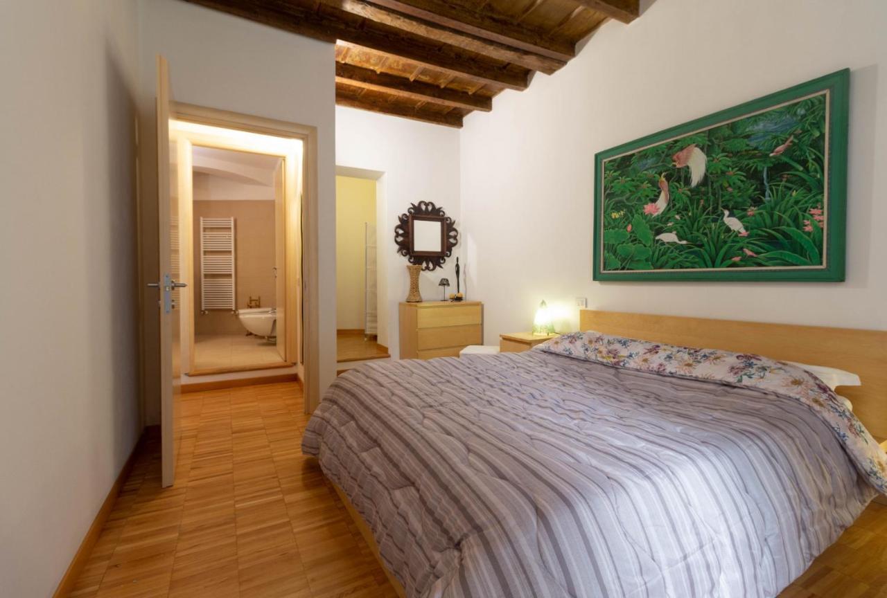 La Piccola Corte Al 24 - Affitti Brevi Italia Lecco Extérieur photo